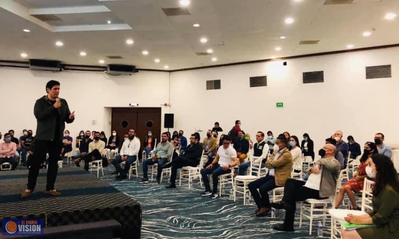 Las juventudes, sector central para el ejercicio de la política en Michoacán: Ernesto Núñez