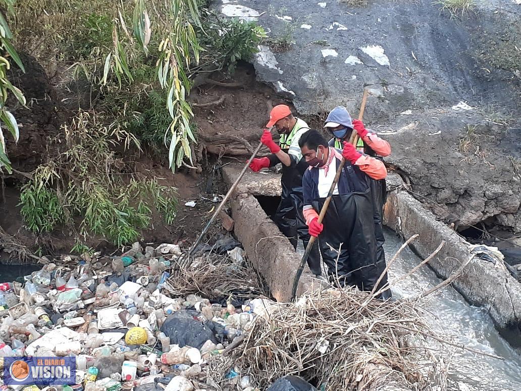Gobierno Municipal retira más de 2 toneladas de basura en el Río Chiquito 
