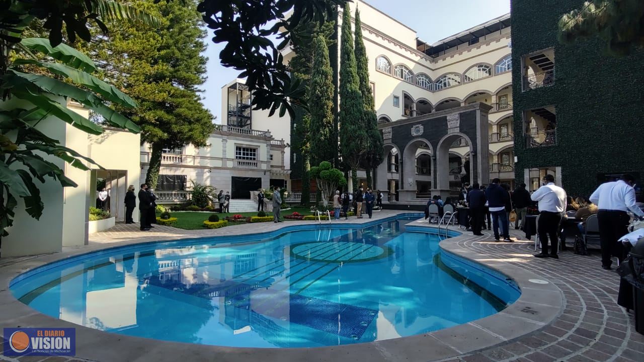 Inauguran en Morelia majestuoso hotel, propiedad de Marco Antonio Solís 