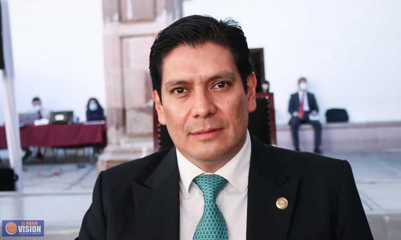 Sanción ejemplar a patrones que abusen de sus trabajadores, propone Ernesto Núñez