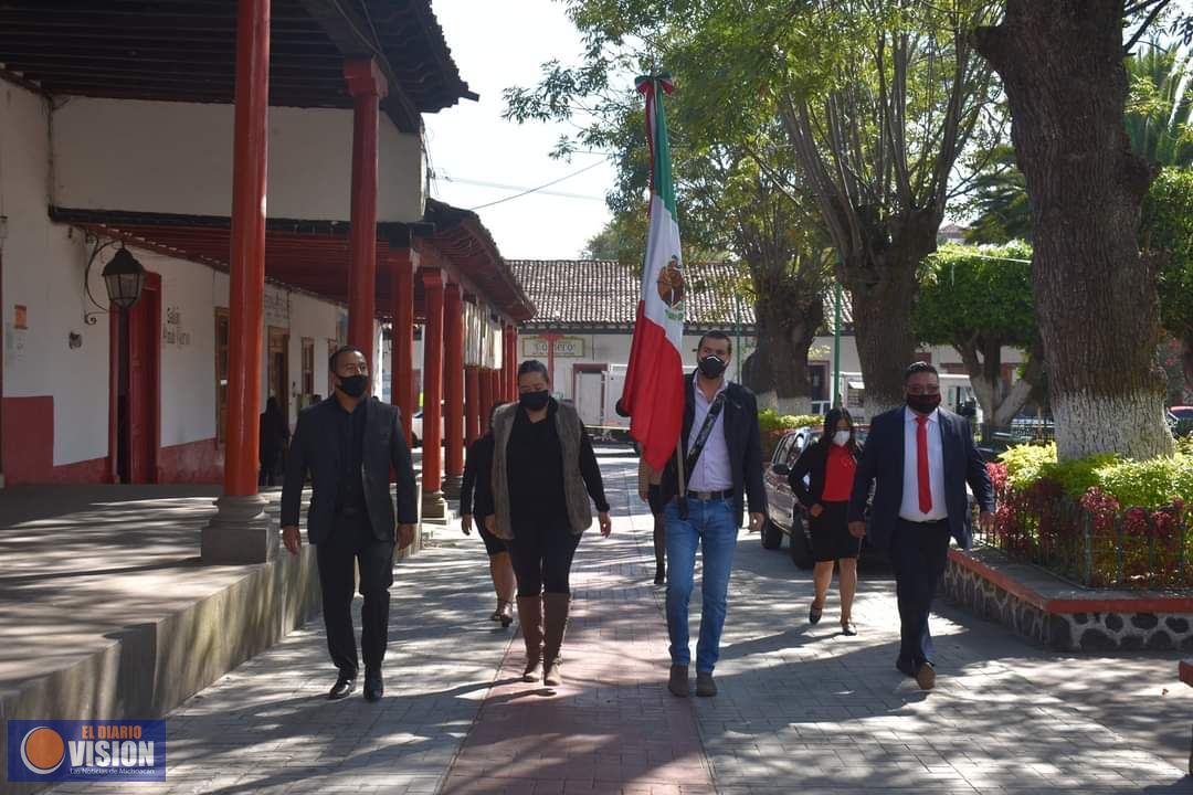 Conmemoran el 189 Aniversario de Elevación a Municipio de Erongarícuaro