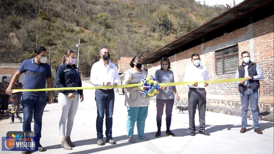 Luis Felipe León Balbanera, inauguró diversas obras en el municipio de Zacapu