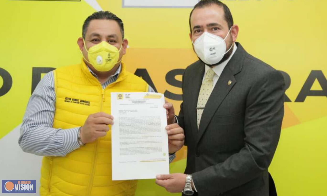Humberto González se registra como precandidato a diputado federal por el Distrito de Puruándiro 