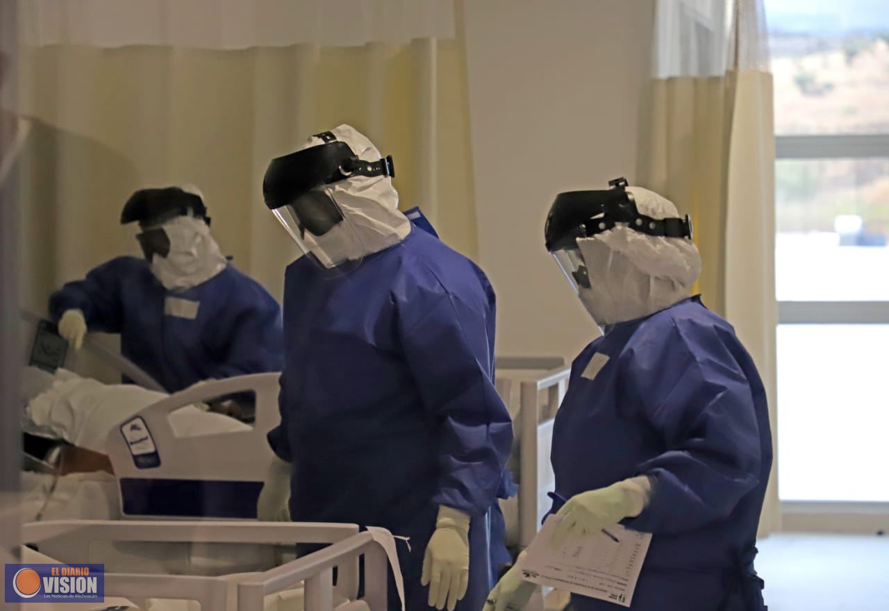 Lleno, el Hospital Civil en atención para pacientes COVID-19