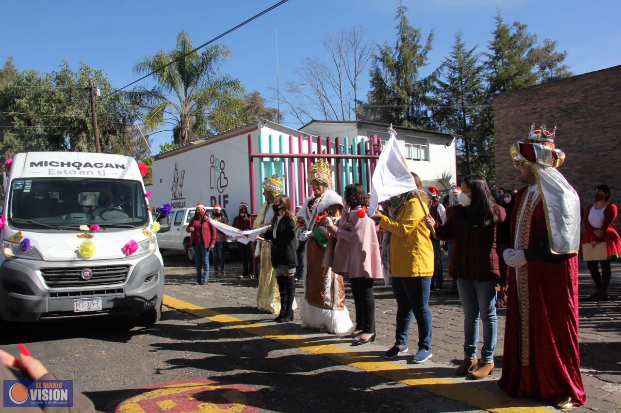 Arranca DIF Morelia entrega de juguetes en colonias y comunidades marginadas 