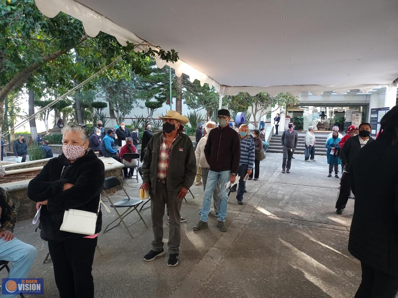 Michoacán registra 227 contagios, 94 se dan en Morelia 