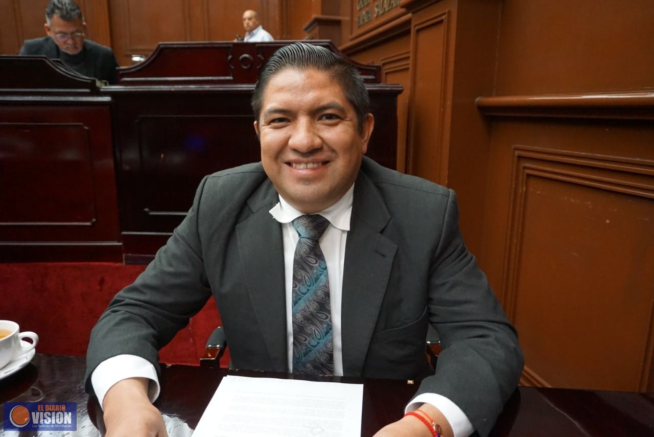 Paco Cedillo hace a un lado su aspiración a la presidencia municipal de Uruapan
