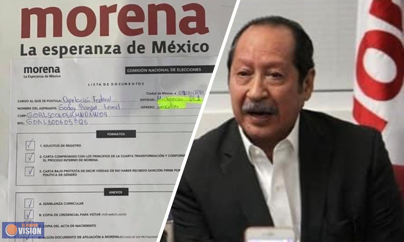 Leonel Godoy se registró para ser candidato a diputado federal por Lázaro Cárdenas