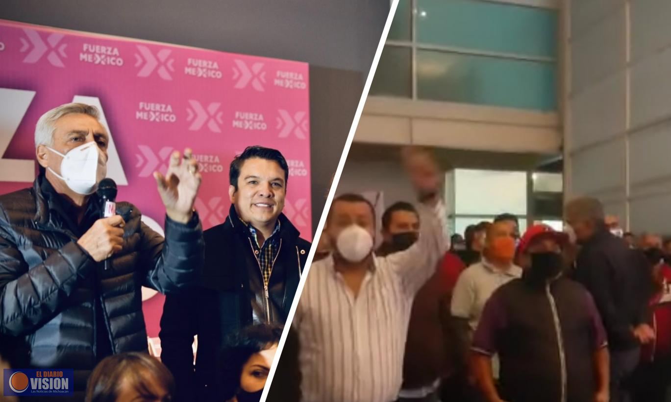 ¡Zafarrancho! Durante la presentación de Cristóbal como candidato 