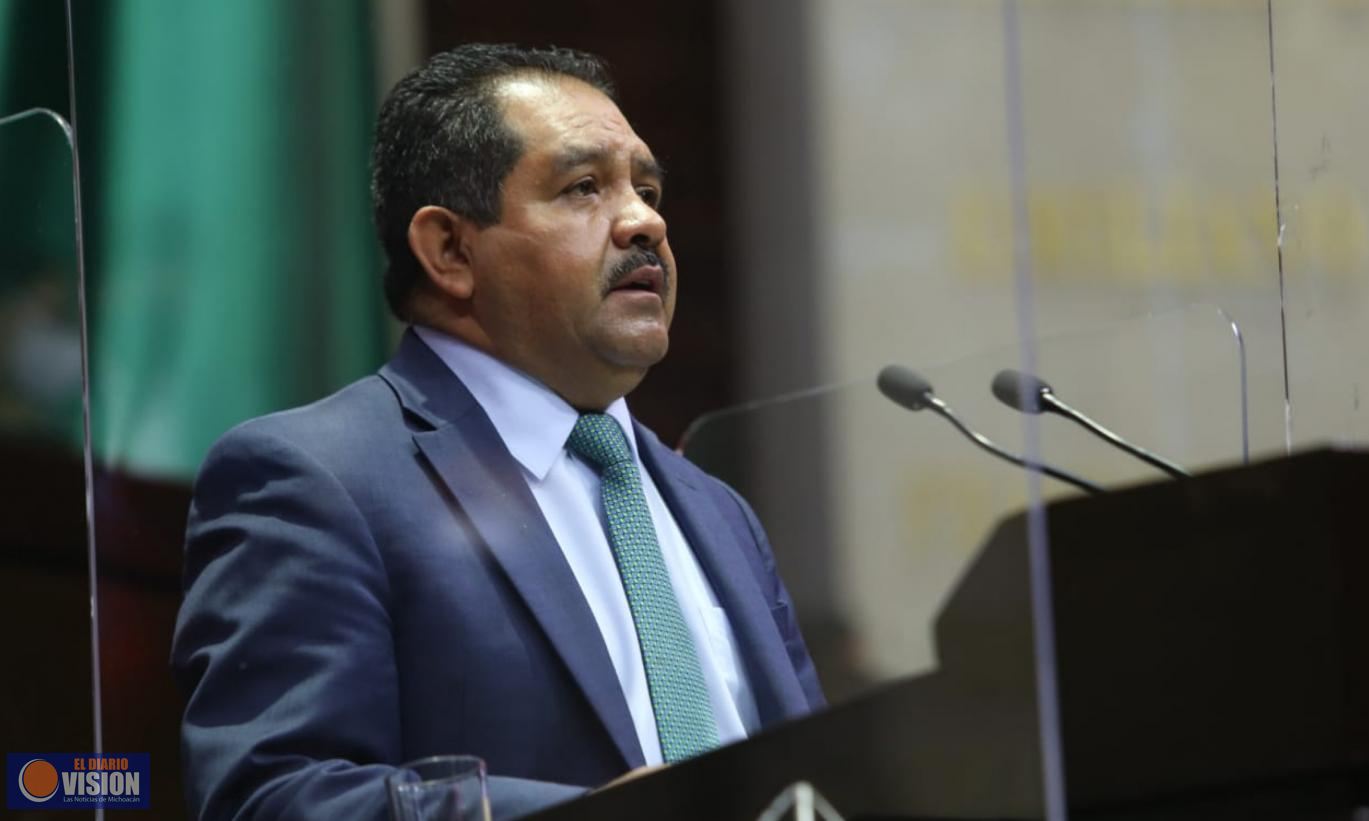 Pide Lupillo Aguilera a Congreso respaldar su convocatoria para restaurar el Lago de Pátzcuaro 