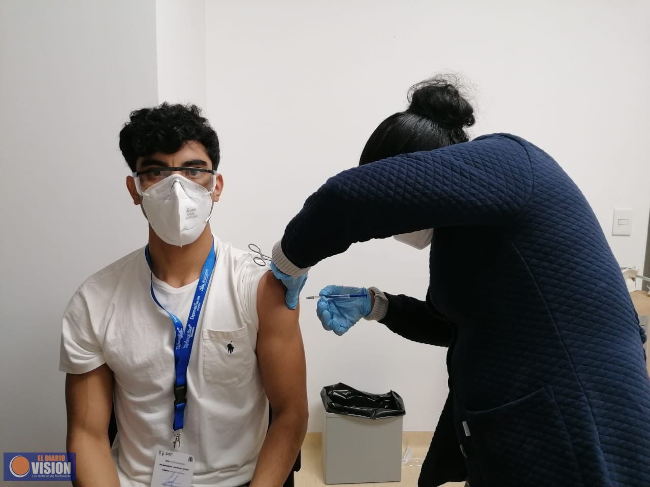 Pfizer plantea entregar a México la mitad del pedido de 400 mil vacunas contra COVID-19