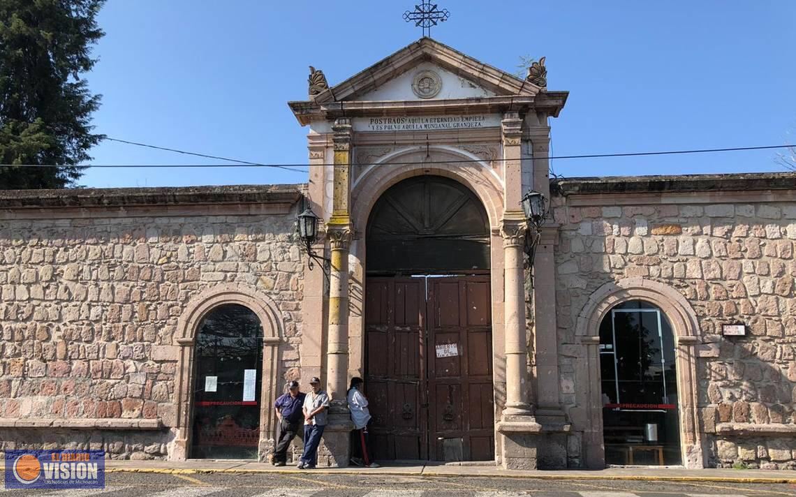 Gobierno de Morelia cuida la salud de usuarios de los panteones, restringirá acceso de personas 