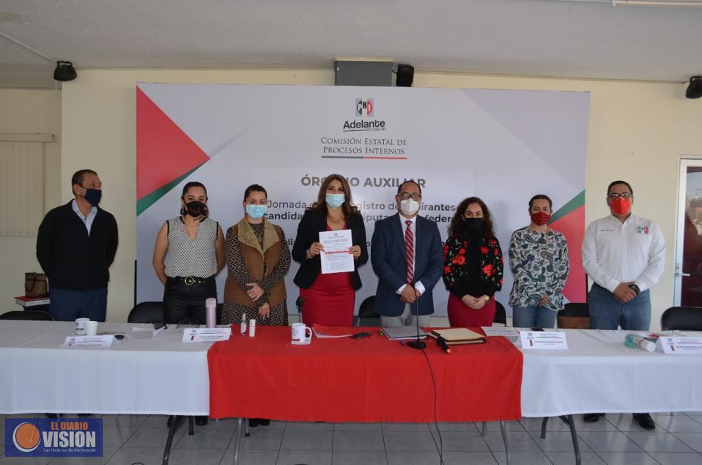 Autorizan en PRI la recepción de precandidaturas a externos