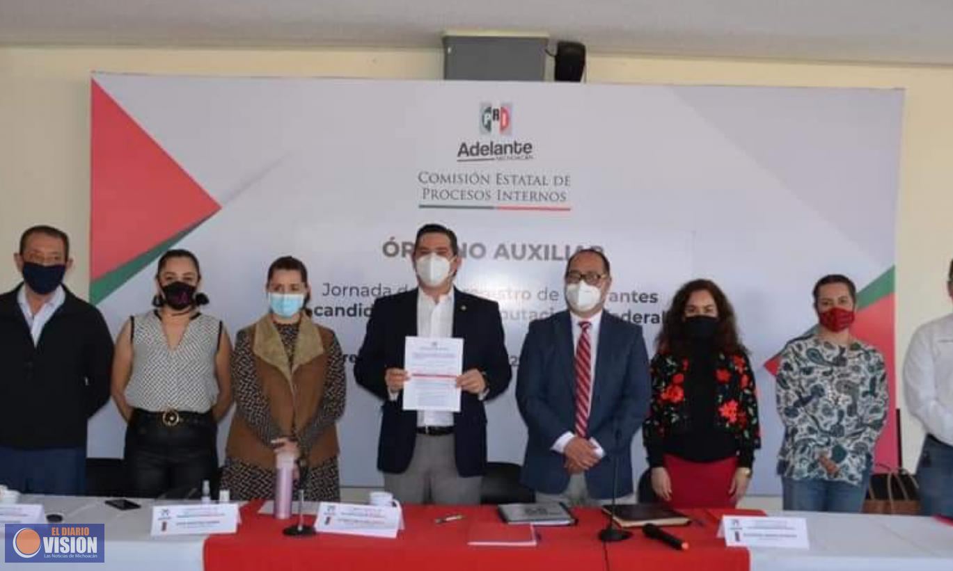 Se registra Eduardo Orihuela Estefan a pre-candidatura Federal por el distrito 08 Morelia 