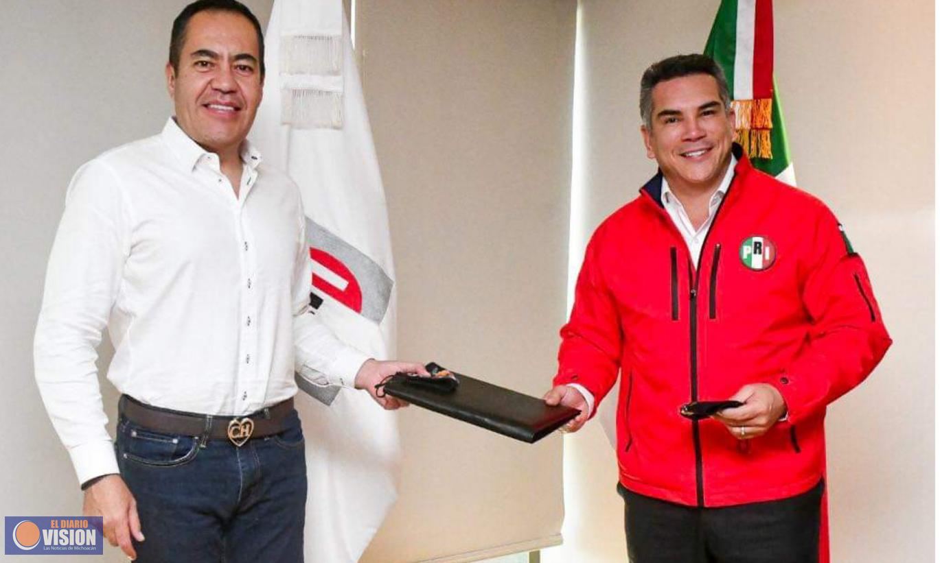 Carlos Herrera presenta su intención de ser candidato ante el PRI 