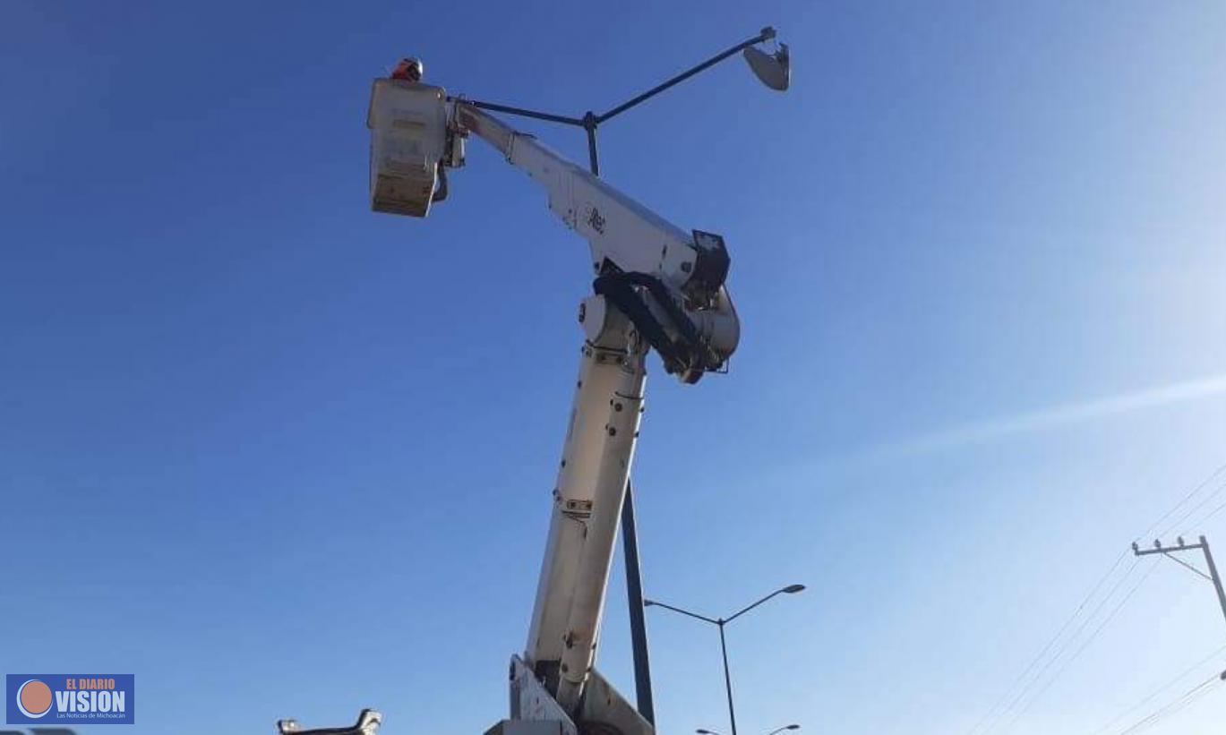 Inicia Gobierno de Zacapu rehabilitación de alumbrado en vialidades del municipio 