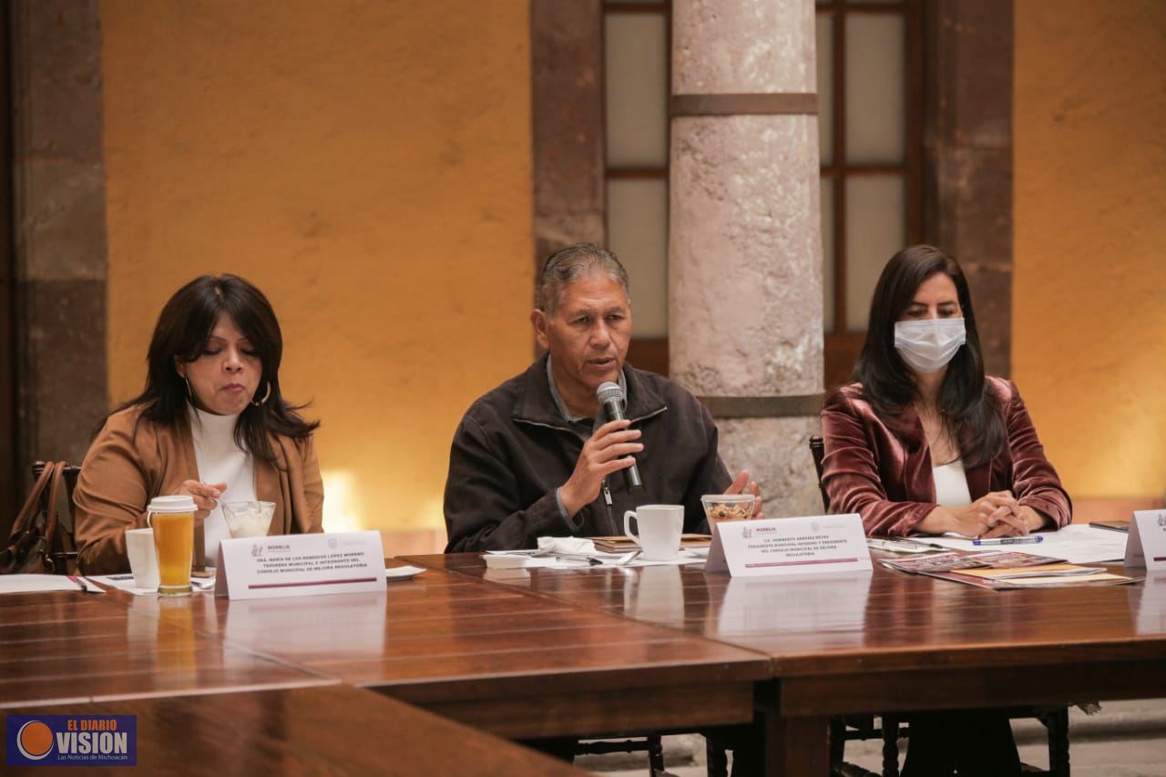 Gobierno de Morelia asumió retos para concretar Mejora Regulatoria: Humberto Arroniz 