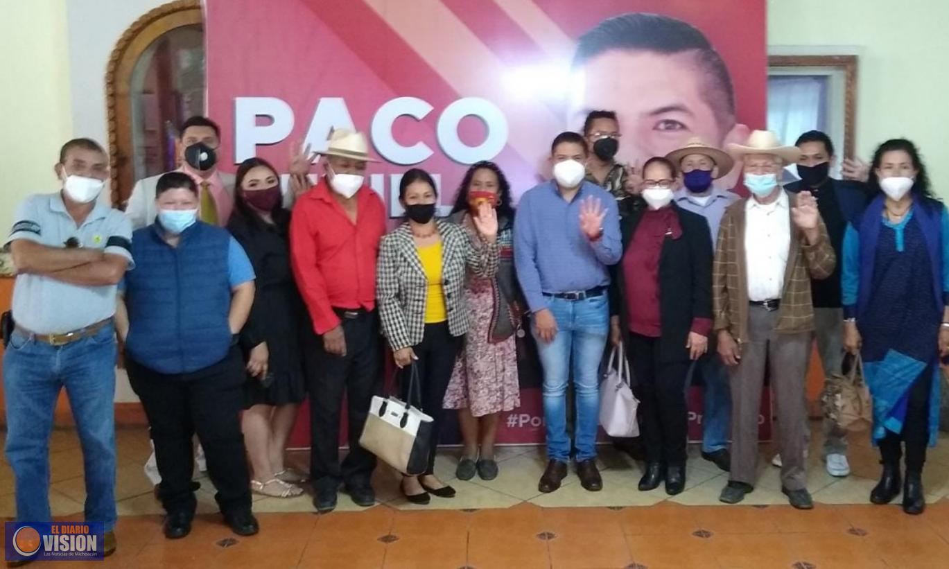 Empresarios y líderes sociales de Uruapan piden que Paco Cedillo sea presidente