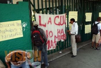Cumple una semana, huelga en la UMSNH