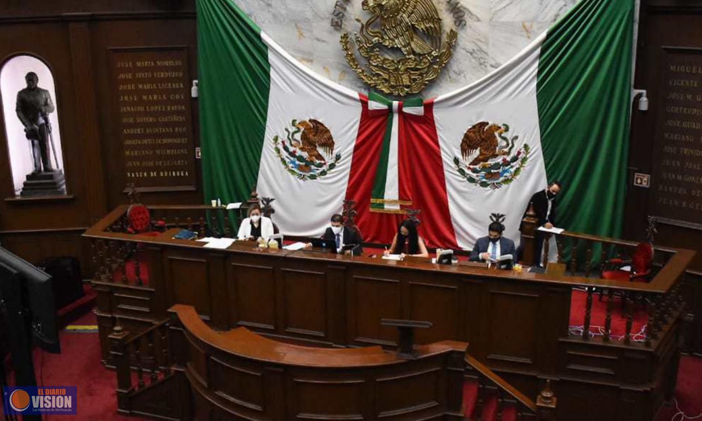 Recibe Congreso del Estado solicitud de licencia para separarse de su encargo a 9 diputados.