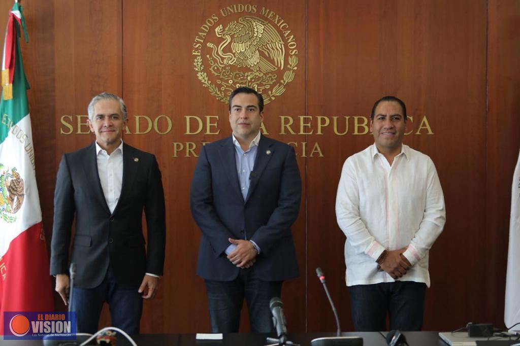 Rinde protesta Marco Trejo como Senador por el Estado de Michoacán