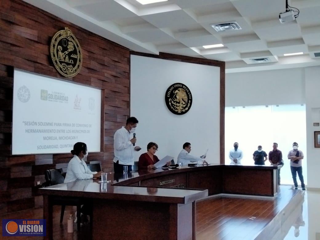 Signa Gobierno de Morelia convenio de hermanamiento con municipio de Solidaridad, Quintana Roo 