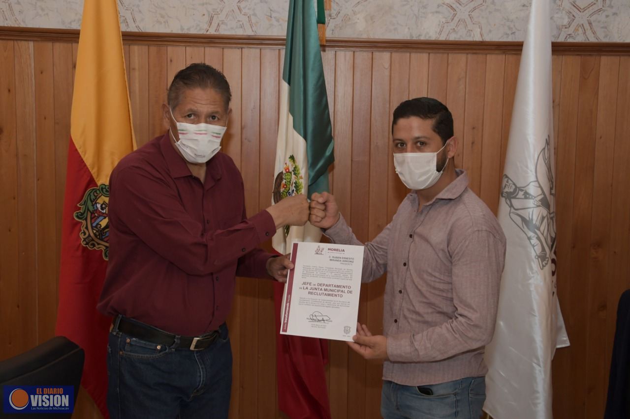 Humberto Arroniz nombra a Rubén Ernesto Miranda como jefe de la Junta Municipal de Reclutamiento 