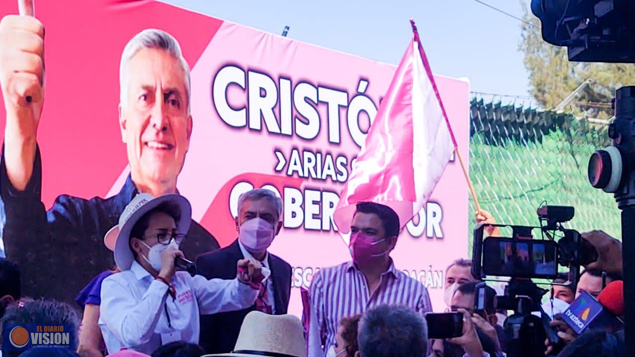 Llegó la hora de que Michoacán abra los ojos y recuperar tiempo perdido: Cristóbal Arias 