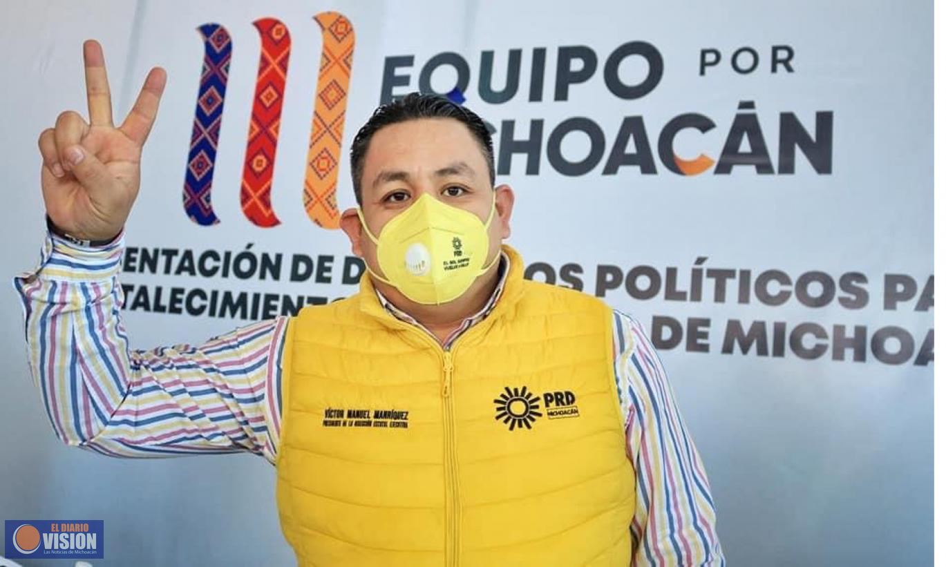 Desmiente Víctor Manriquez, haber participado en trifulca