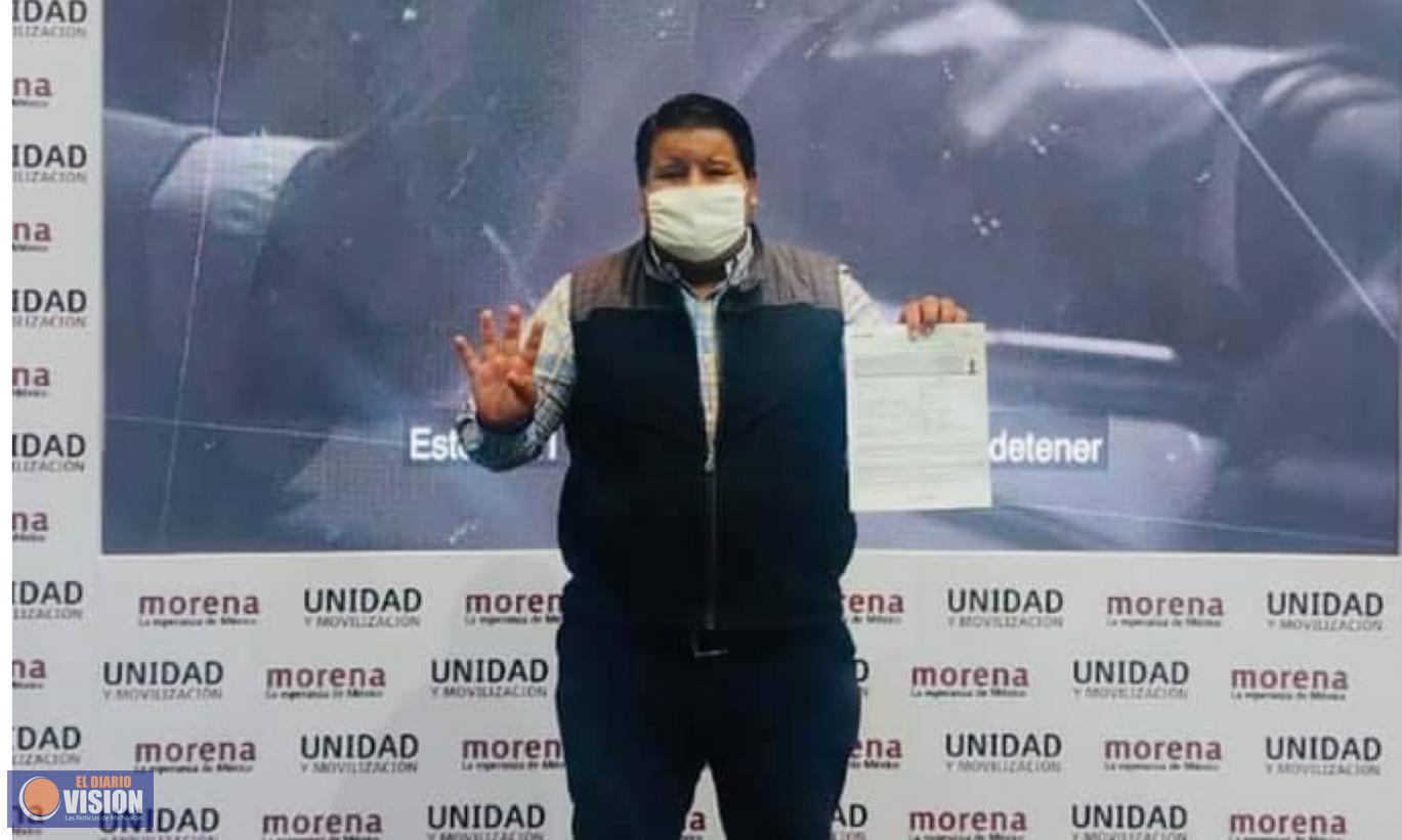 Juan Pablo Puebla se registró como candidato a diputado federal por el distrito de Zacapu 