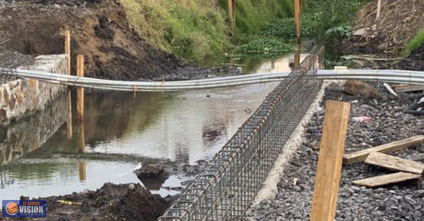 SUOP Morelia supervisa rehabilitación de puente vehicular en col. Mariano Abasolo