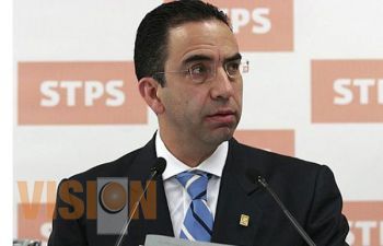 Renuncia, Javier Lozano Alarcón