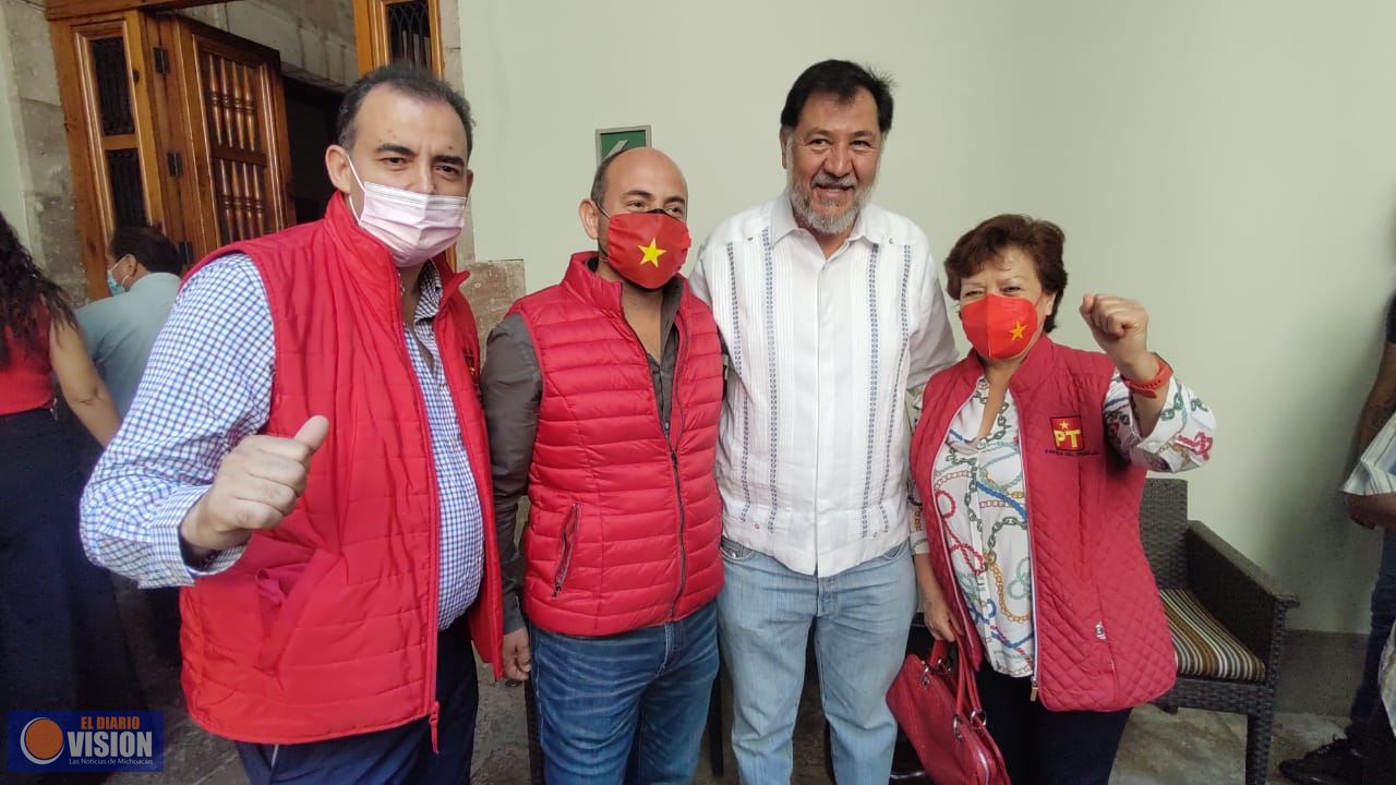 Baltazar Gaona García muestra respaldo total a  Raúl Morón Orozco 