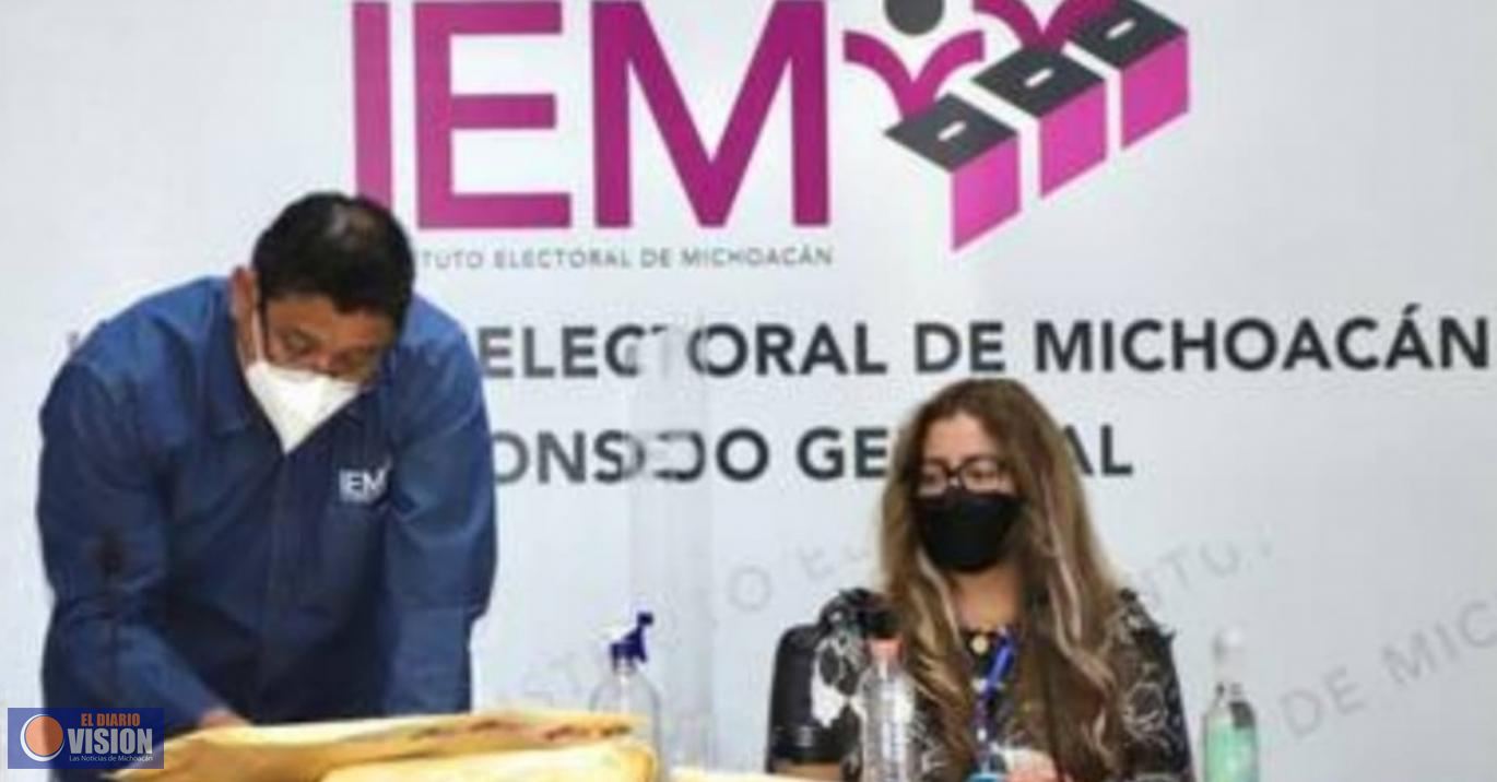 Imponen sanción a Dora Belén, candidata independiente de por Peribán