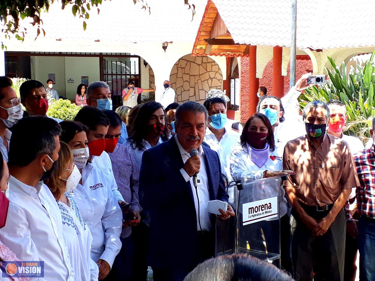 Confía Raúl Morón Orozco recuperar su candidatura 