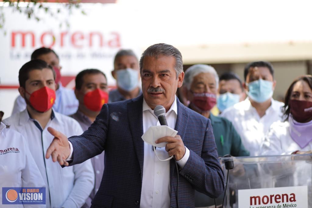 Fallo del INE catapulta a Morón en preferencias por Michoacán
