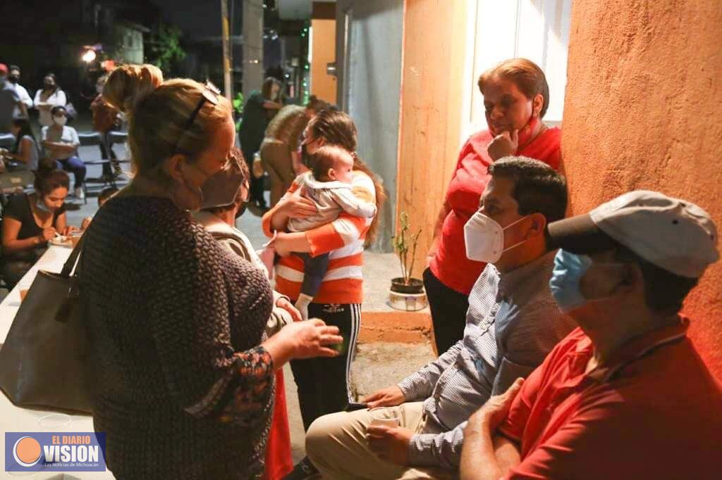Vecinos de la Mariano Escobedo, apoyan a Roberto Carlos López 