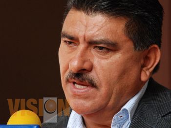 Necesario mayor apoyo a la educación: Iván Madero  