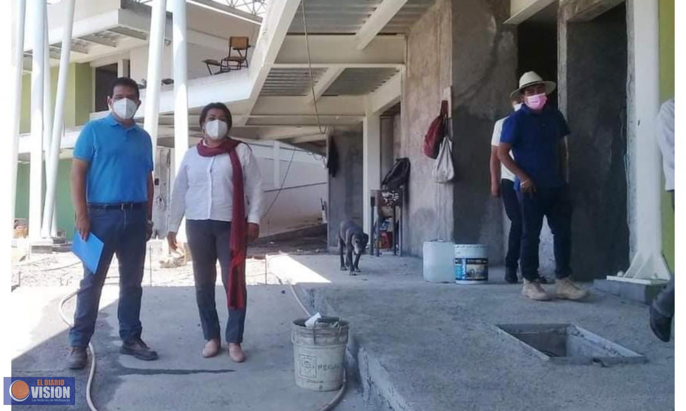 Impulsar escuelas de primer mundo para Michoacán, mi propuesta: María Chávez Pérez