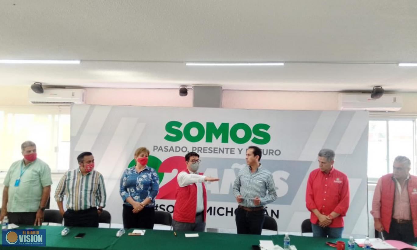 Jesús Hernández Peña, renuncia al PRI, lo sustituye Eligio González