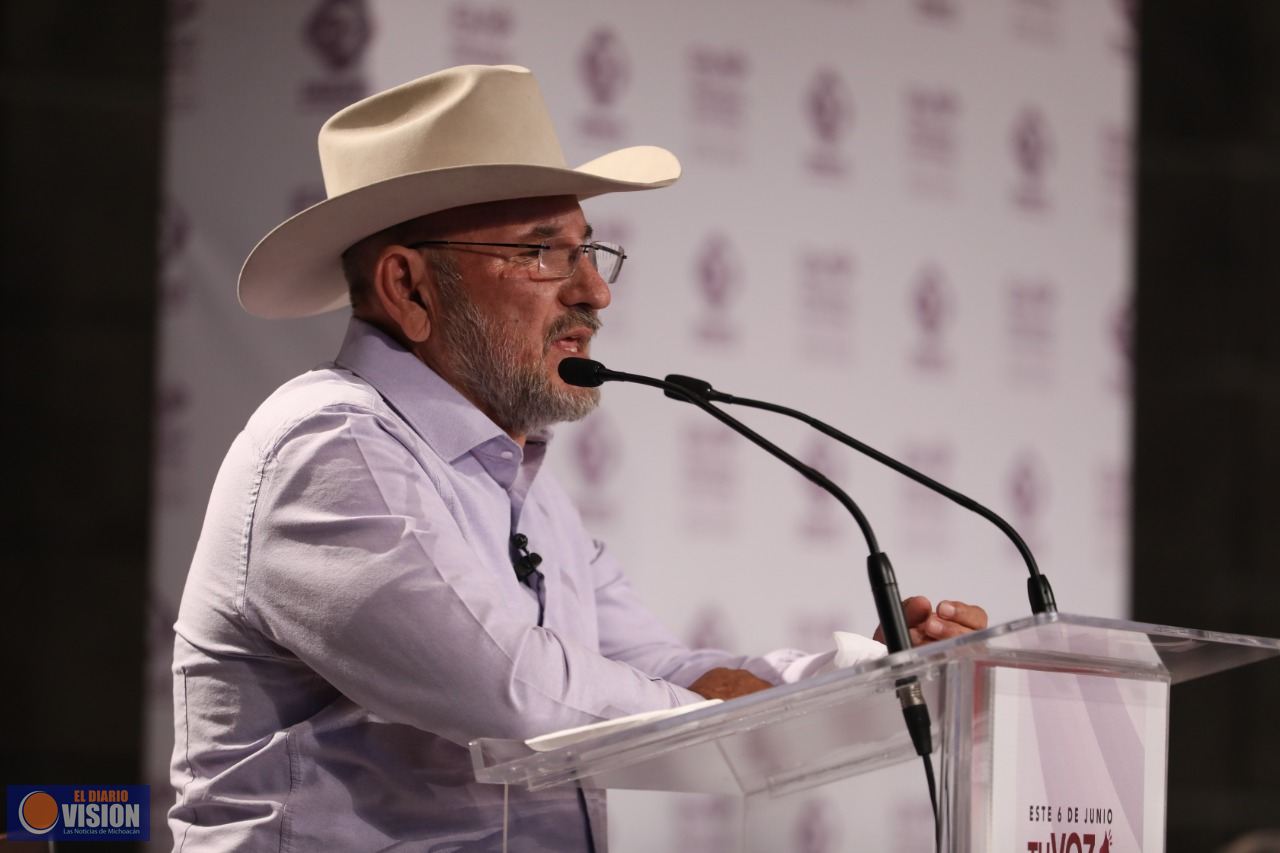 Con Propuestas Ciudadanas, Hipólito Mora, destaca en Primer Debate Entre Candidatos 