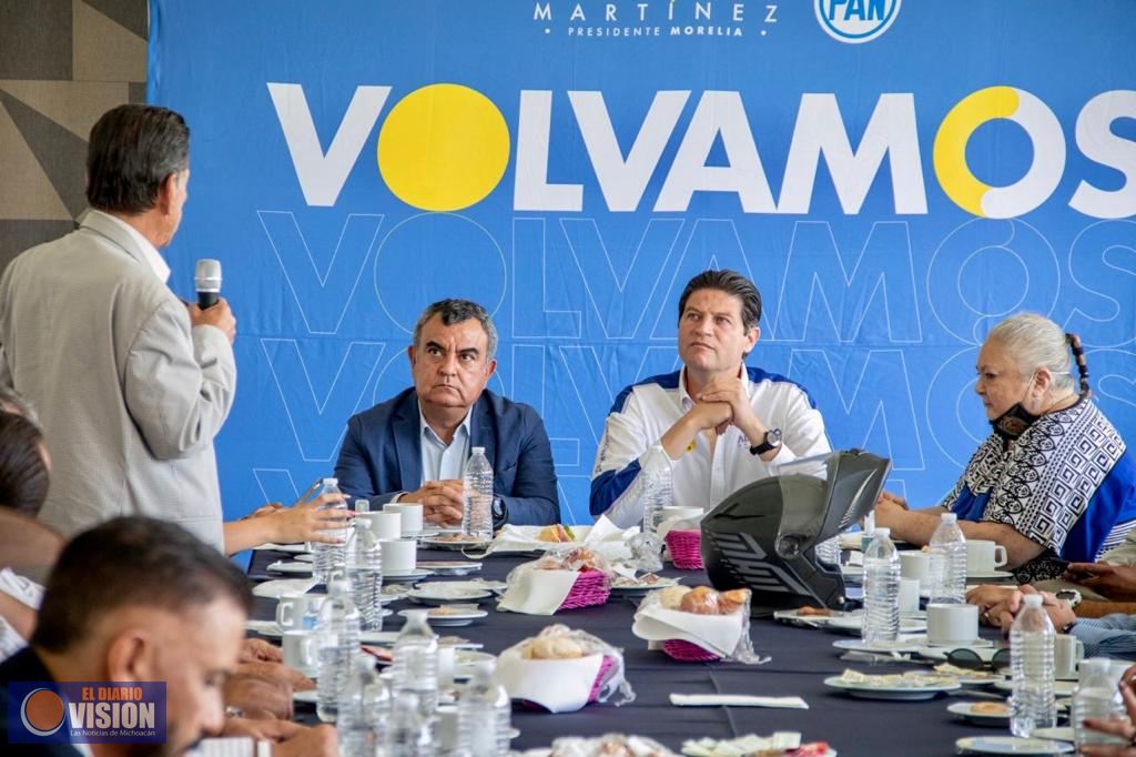 Constantino Ortiz y empresarios se suman a Alfonso Martínez