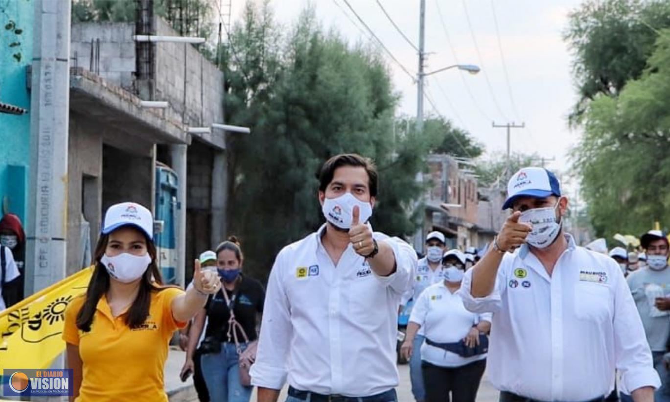 Simpatizantes de otros partidos se suman a proyecto de Mauricio Prieto 