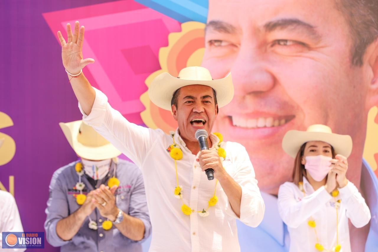 Desarrollar la Tierra Caliente de Michoacán, solo con trabajo y unidad: Carlos Herrera