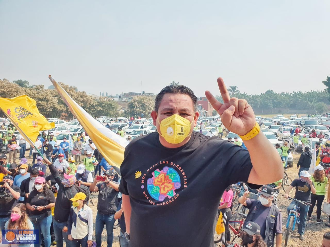 Con Equipo por Michoacán, “chamba” para todas y todos: Víctor Manríquez 
