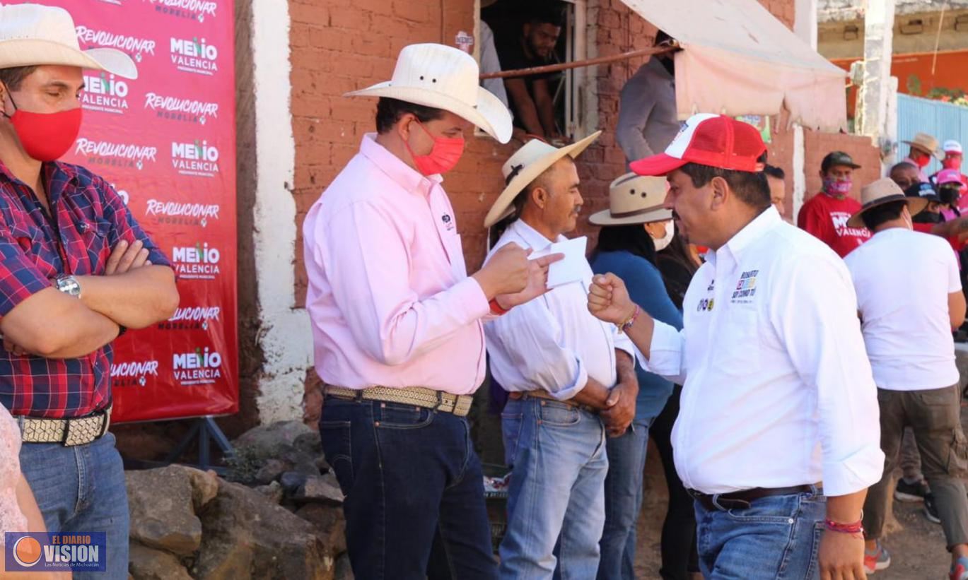Roberto Carlos López y Memo Valencia ratifican su compromiso con el medio rural de Morelia