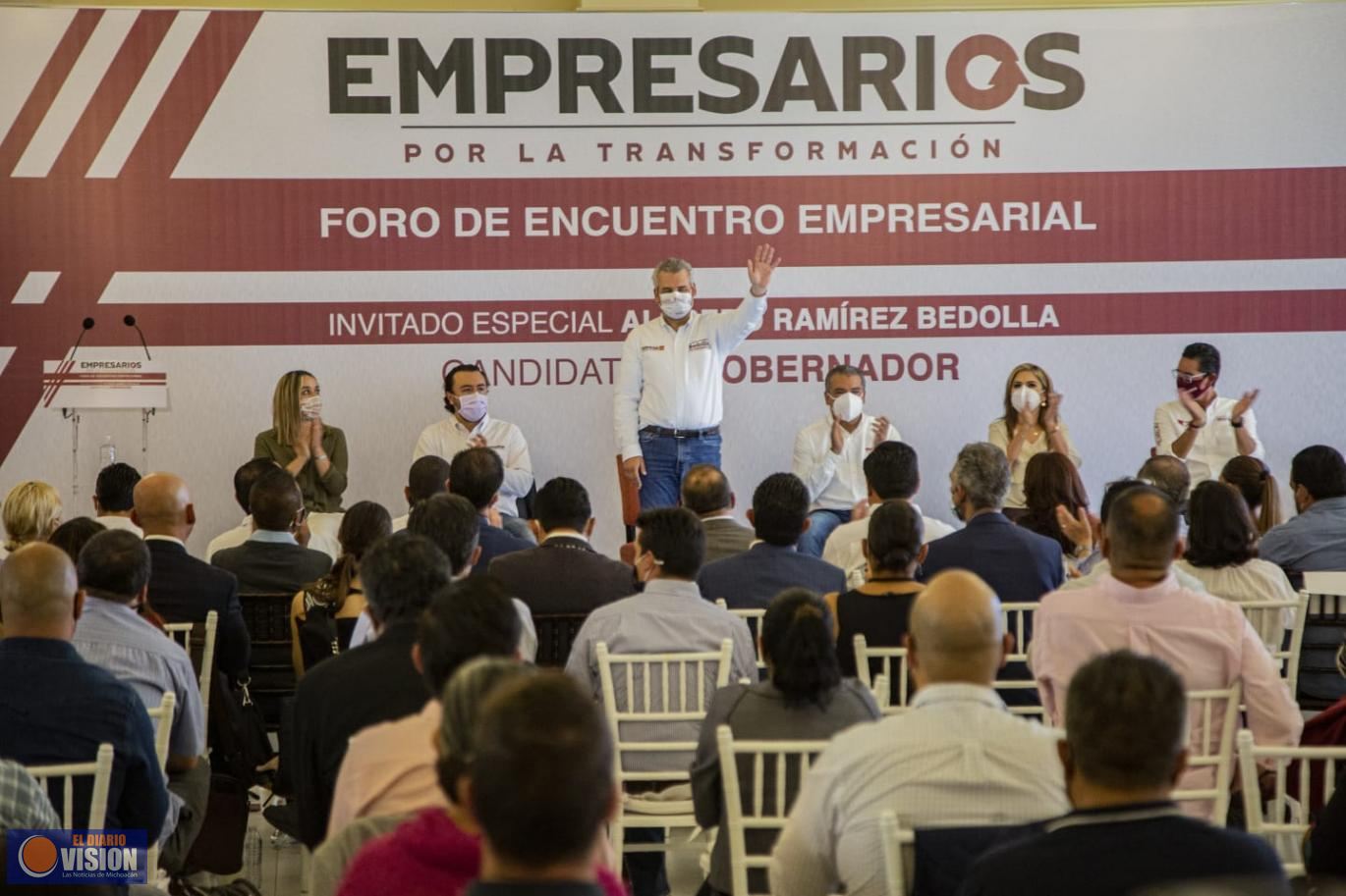 Sector empresarial cierra filas con Bedolla para que llegue a la gubernatura