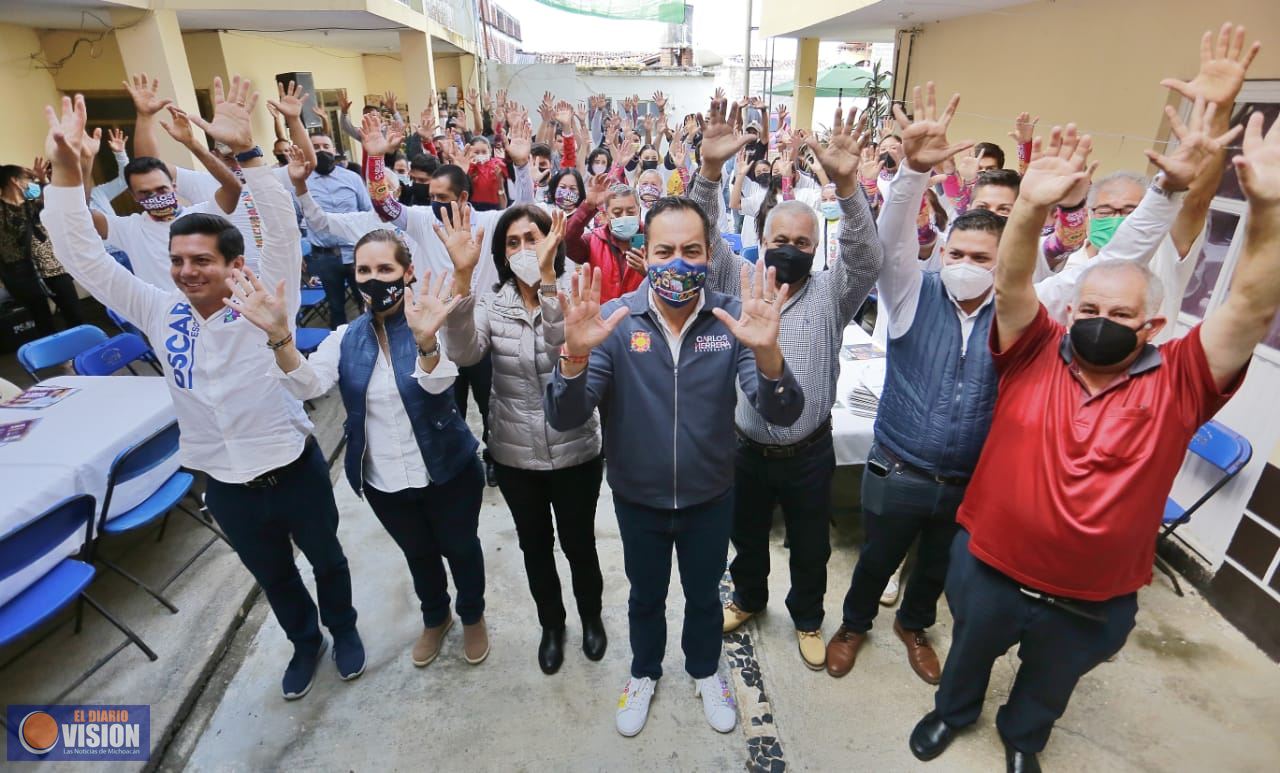 Tras el debate, otros mil simpatizantes de Morena se suman con Carlos Herrera 
