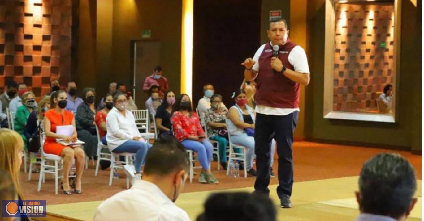 Compromete Juan Carlos Barragán programa de desarrollo para la zona poniente de Morelia