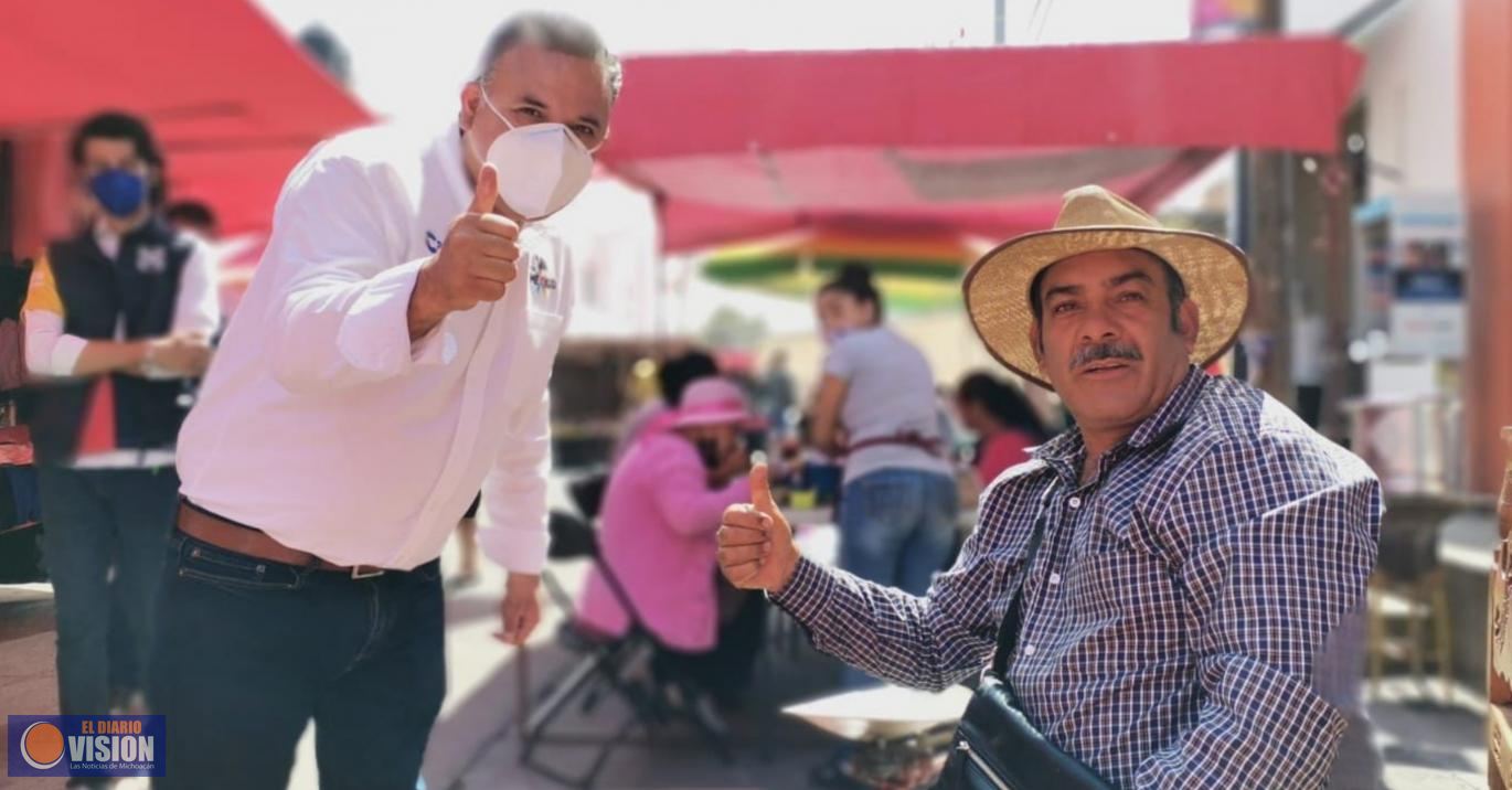 Pide Carlos Quintana voto útil a favor del PAN